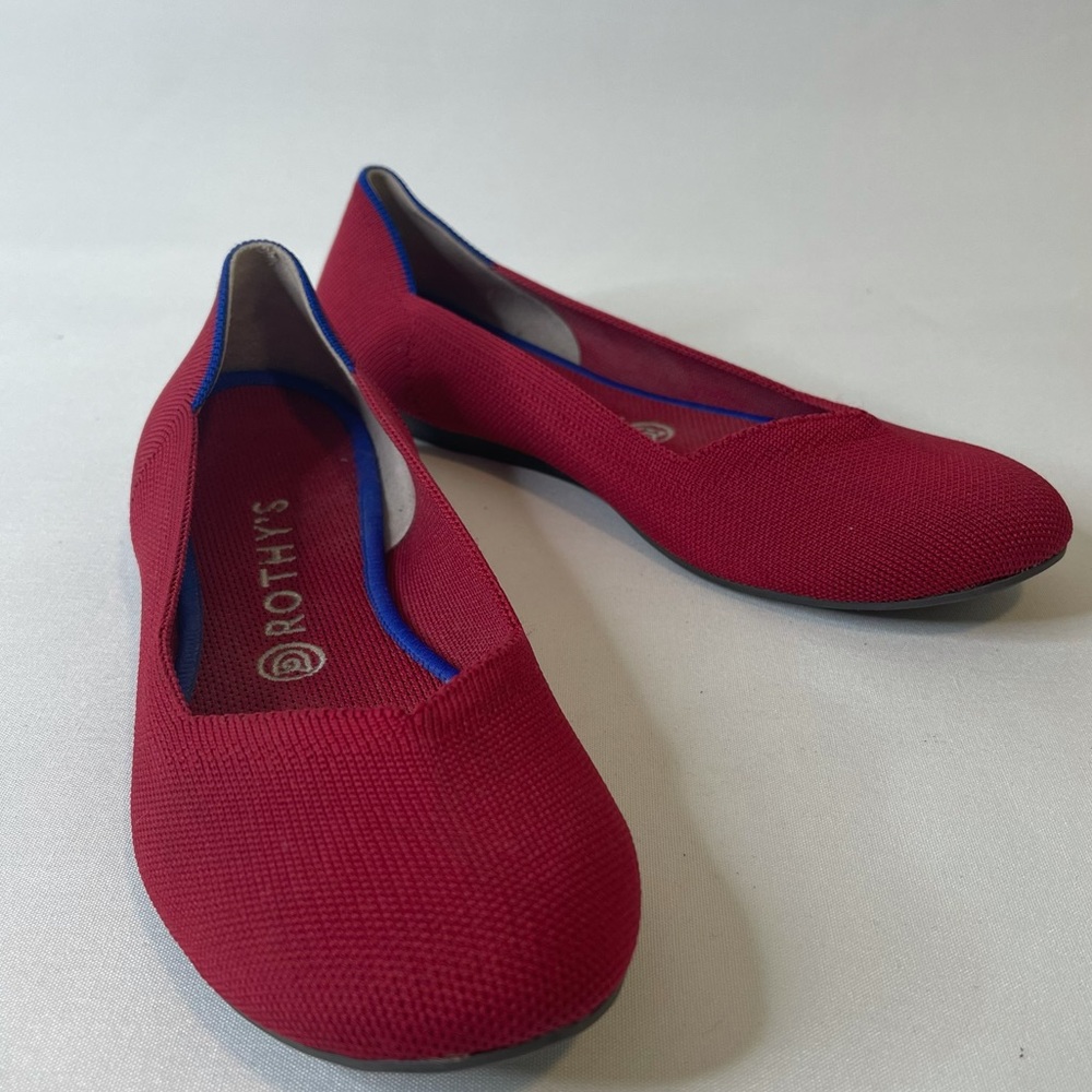 Rothy’s The Flat Red Round Toe Size 9 EUC